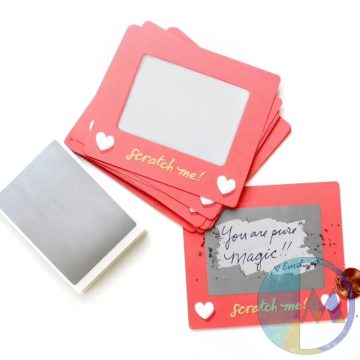   "Kaparj le" feliratú, piros színű DIY kaparós kupon