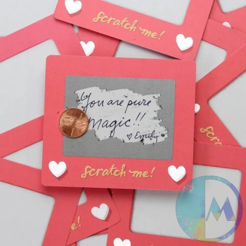 "Kaparj le" feliratú, piros színű DIY kaparós kupon